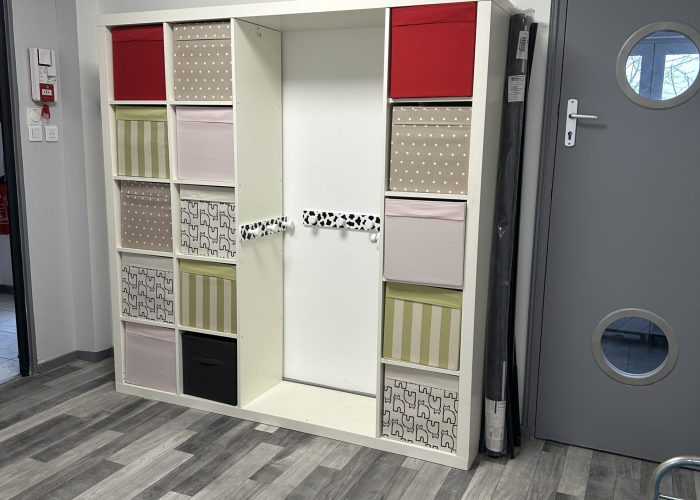 EC9E27F4-178C-49F2-98ED-D09F83F8FAF7